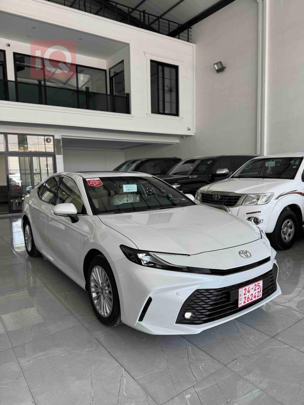 تۆیۆتا کامری